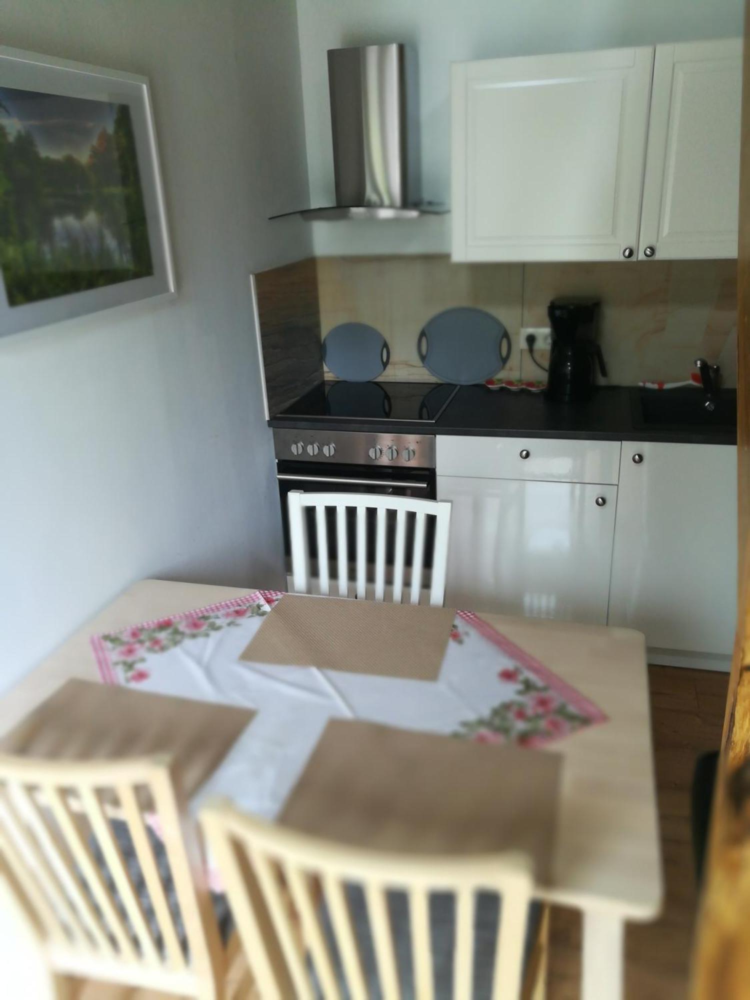 Alte Foersterei Apartment Straupitz Bilik gambar